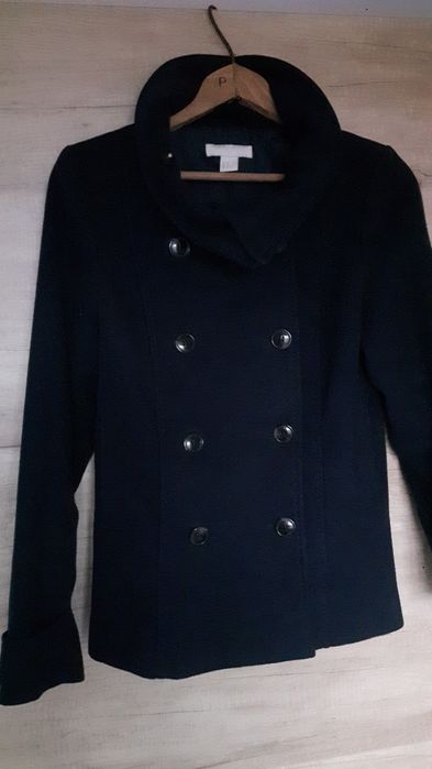 Намалени 2 броя палта за момичета