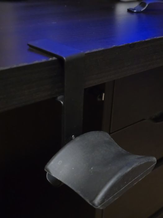 Подставка для наушников