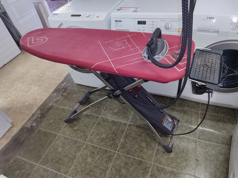 Гладачна маса с парогенератор LauraStar 728