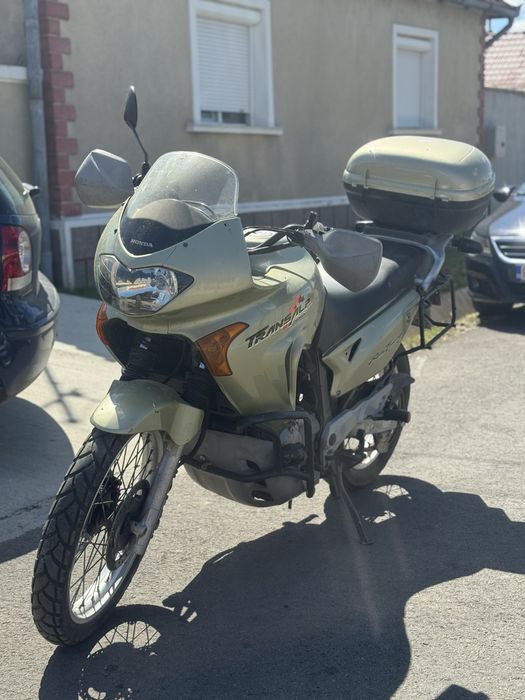 Honda Transalp XL650V