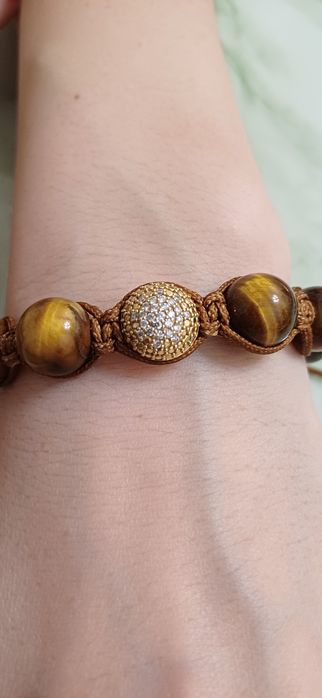 Продаётся брослет 750