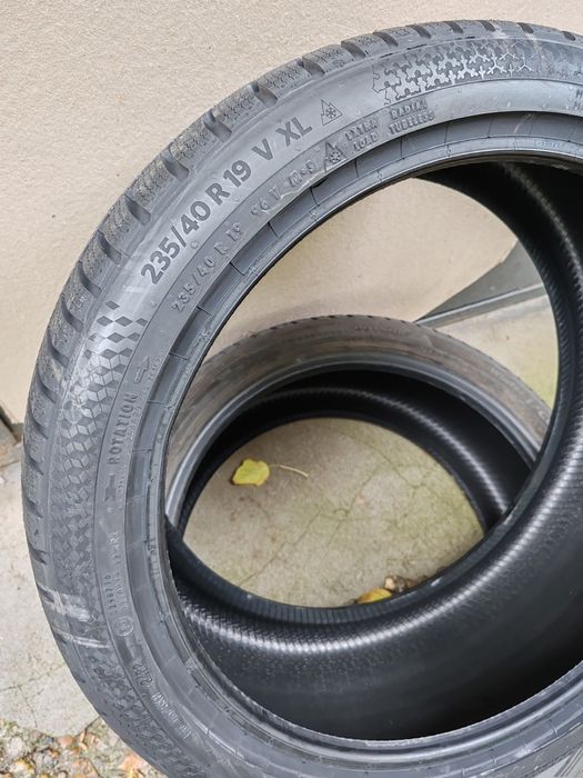 235 40 19 Continental зимна гума нова