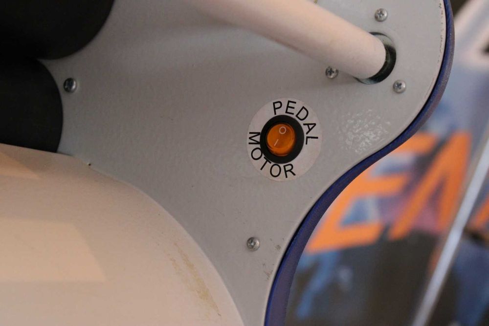 Широкоформатен Ламинатор 140см студен