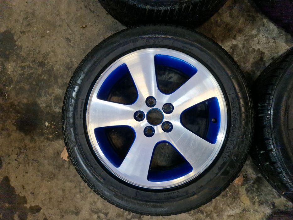 Гуми с джанти 5х100 16цола