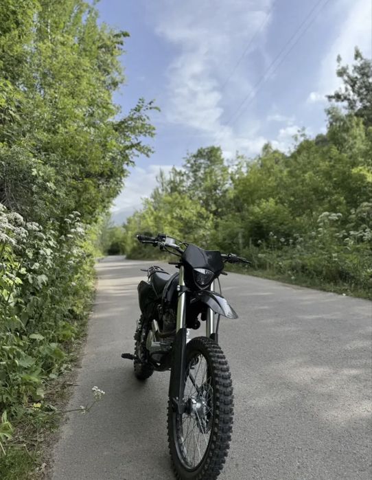 Эндуро 250 кубовый