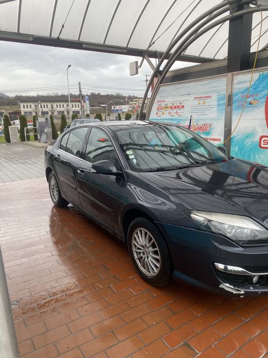 Renault Laguna 3 2012