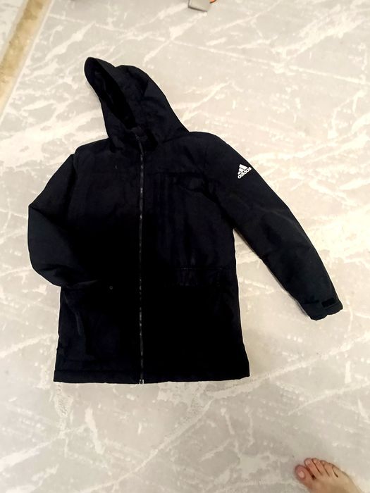 Продам куртку Адидас