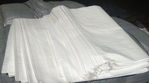 Продам мешки белые 50кг
