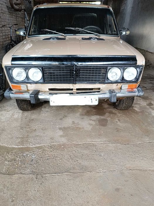 Oladiganla bosa kelib korib ustida azgina otiladigan joyi bor)