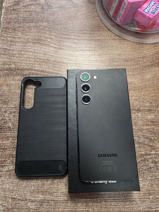 Samsung S23 128GB черен