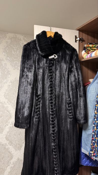 Шуба в отличном состоянии