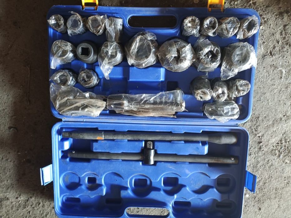 Продам набор ключей