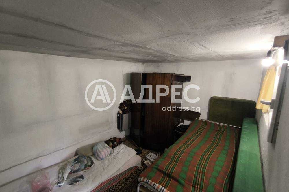 Продава се вила в местността "Арменски лозя"
