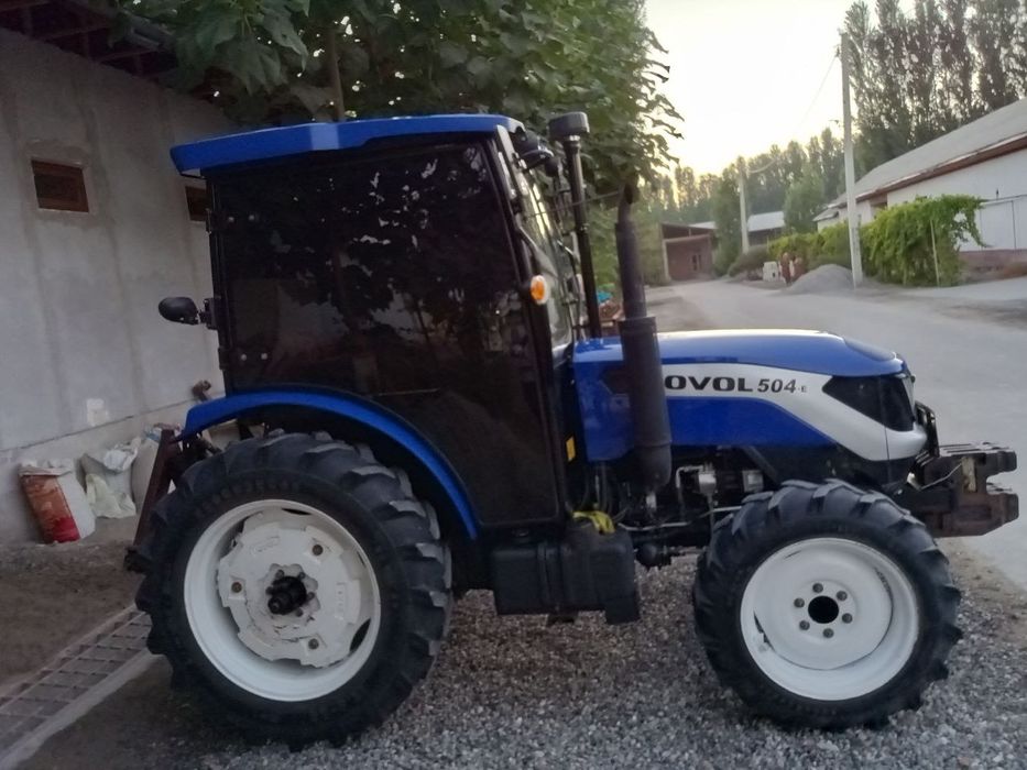 Traktor LOVOL 504 qishloq xo'jaligi texnikasi sotiladi