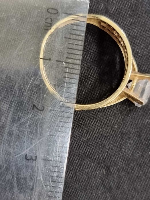 Дамски златен пръстен 3.73 гр