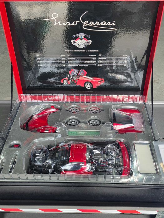 Macheta Auto 1/12 Tamiya Ferrari Enzo