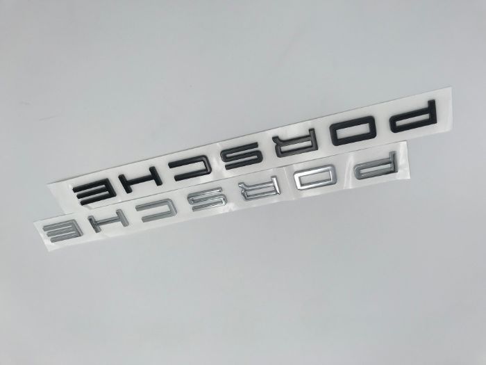 Emblema PORSCHE negru spate