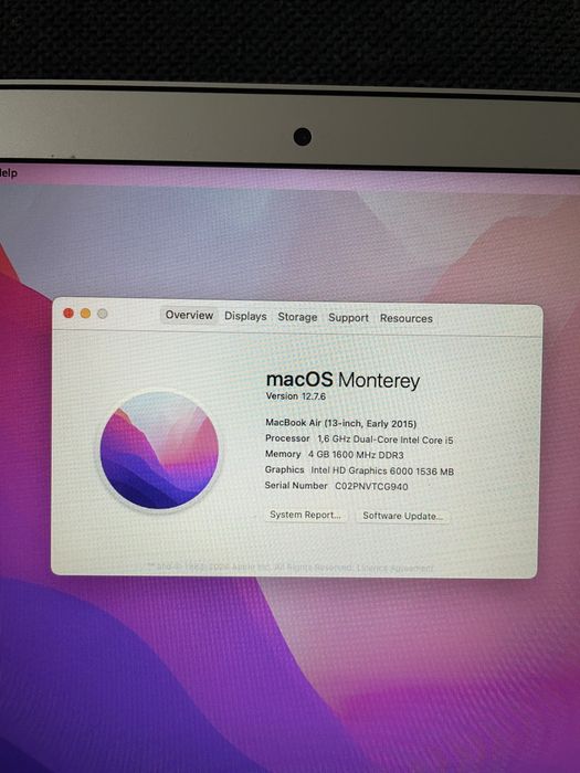 • Macbook Air  •  BATERIE 97% •