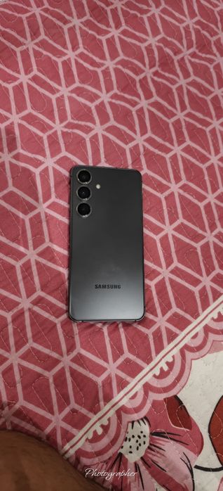 Samsung S 24 Vetnam  sotiladi
