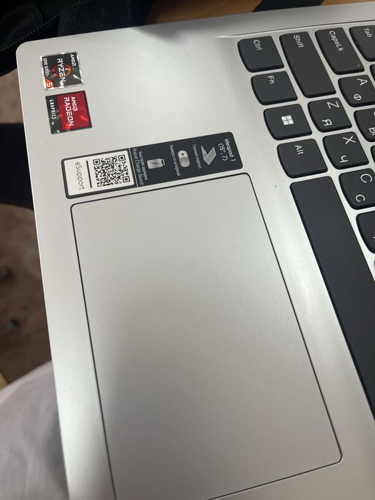 Продаю ноутбук Lenovo IdeaPad 1 15ALC7 (82R4)