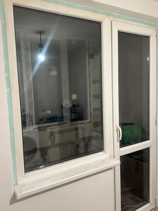 PVC дограма – прозорец с врата (отлично състояние)