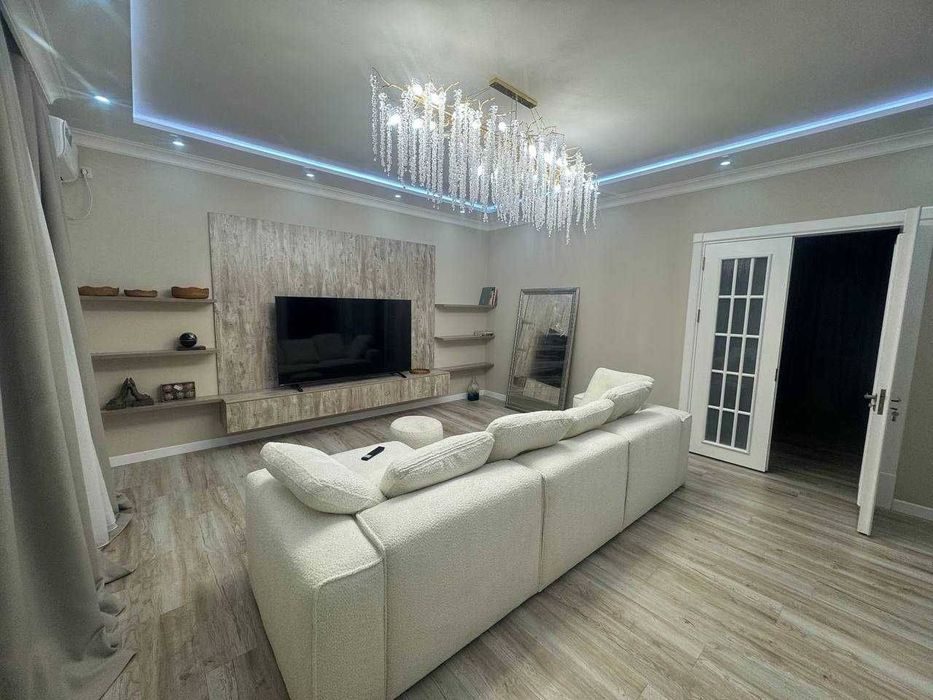 СРОЧНО Сдается шикарный дом рядом с махаллей Амир Темур ( н395 )