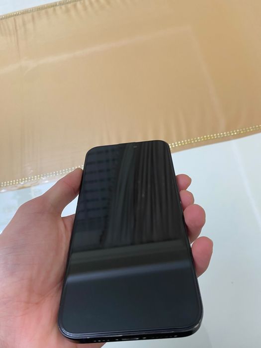 Продам iPhone 15 pro max в идеальном состоянии