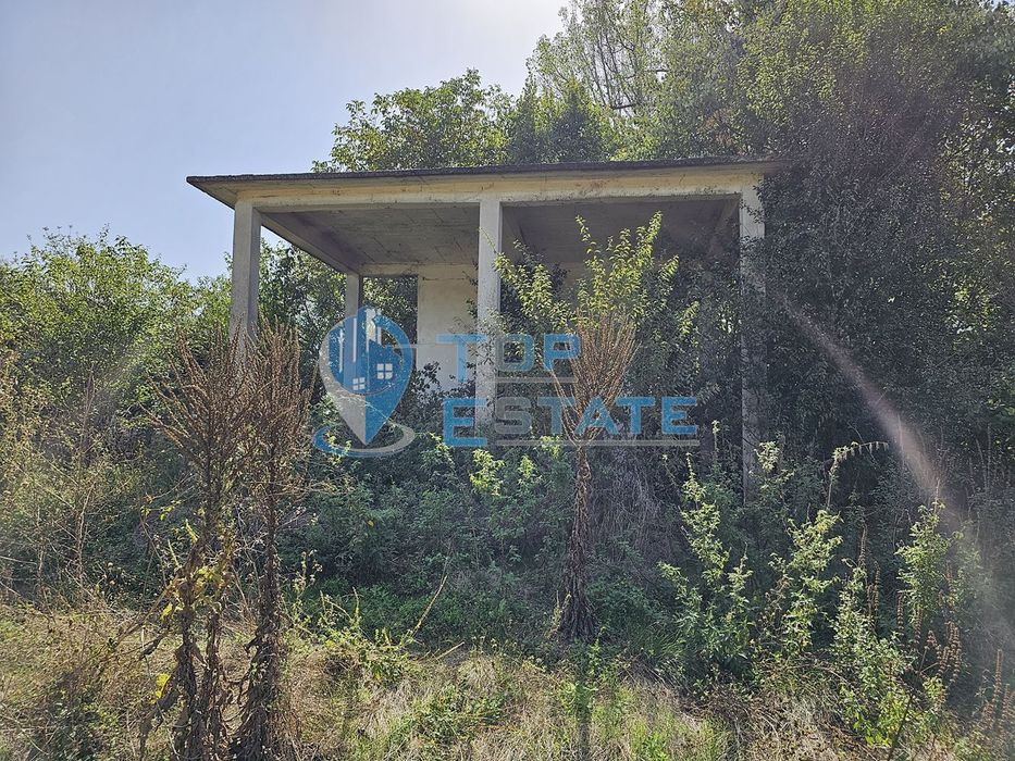 Продава се Промишлена сграда в с. Садина, Област Търговище - 4137 кв.м за 25 €/кв.м - Снимка #7