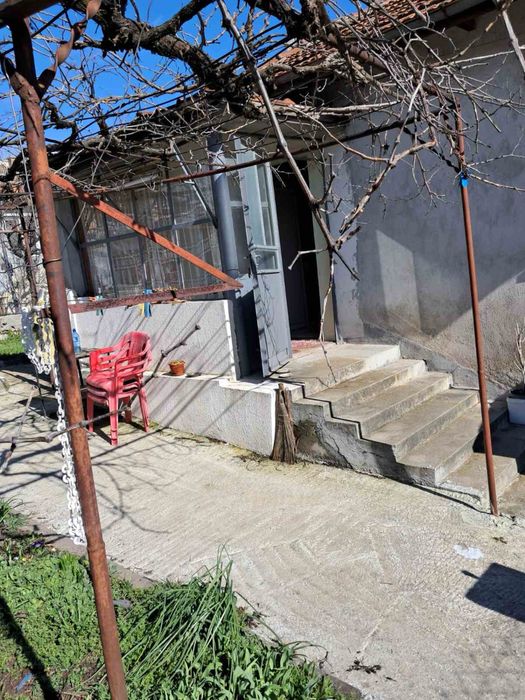 Продавам къща Хасково