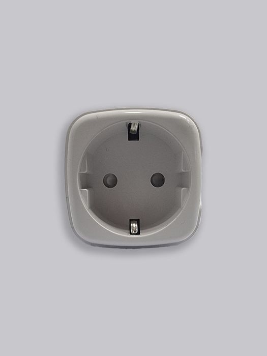 Умная розетка smart plug wifi smart socket