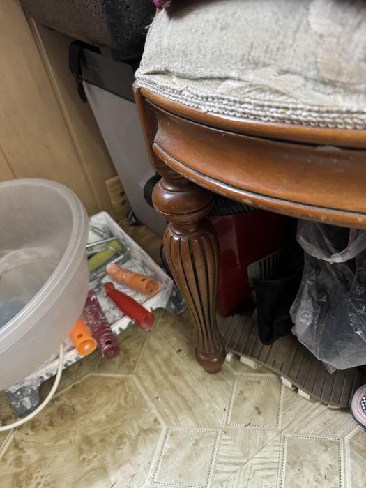 Стул орындық из дерево