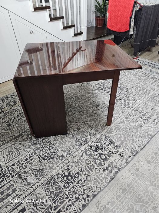 Столы книжки расскладывпютбся