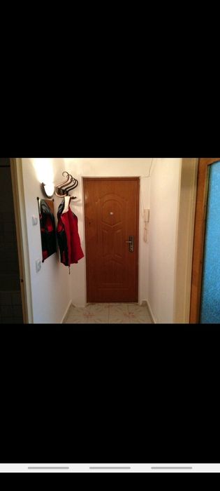 Vând garsonieră 42m lângă Afi