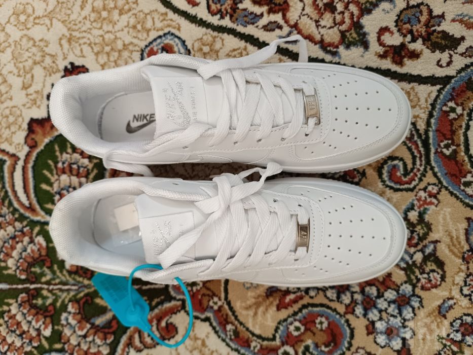 Nike air force 1 sifatiga gap yo
