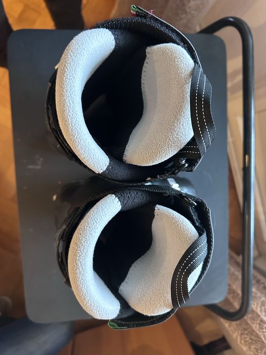 Clăpari Roxa măsura 37 de damă , purtați un sezon