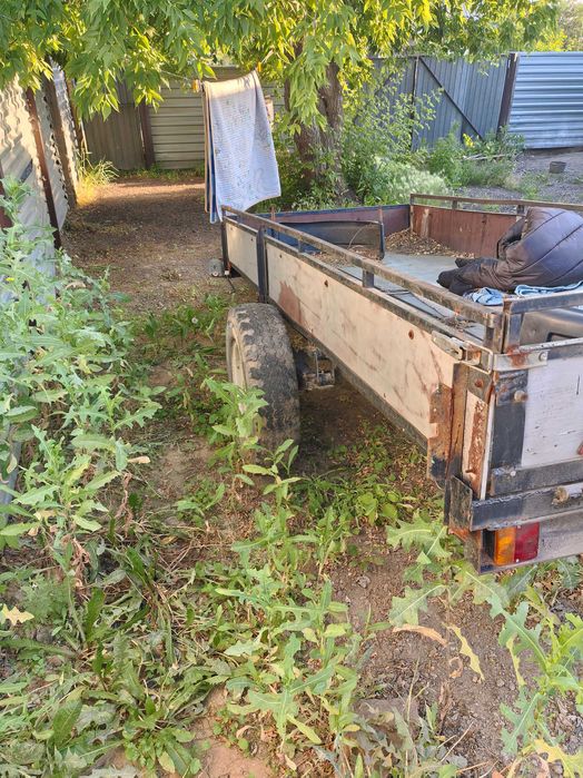 Продам прицеп легковой автомобиль
