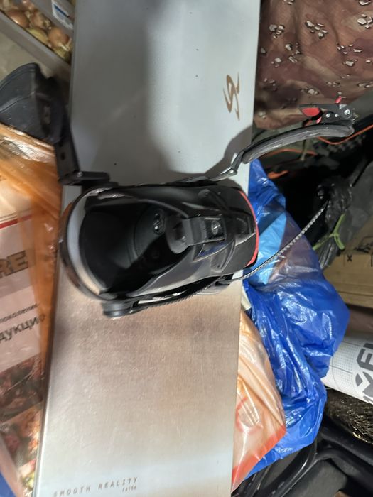 Сноуборд продам