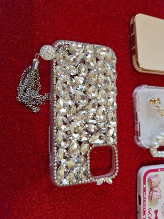 Нови!! Страхотни кейсове за iPhone 11 и 12