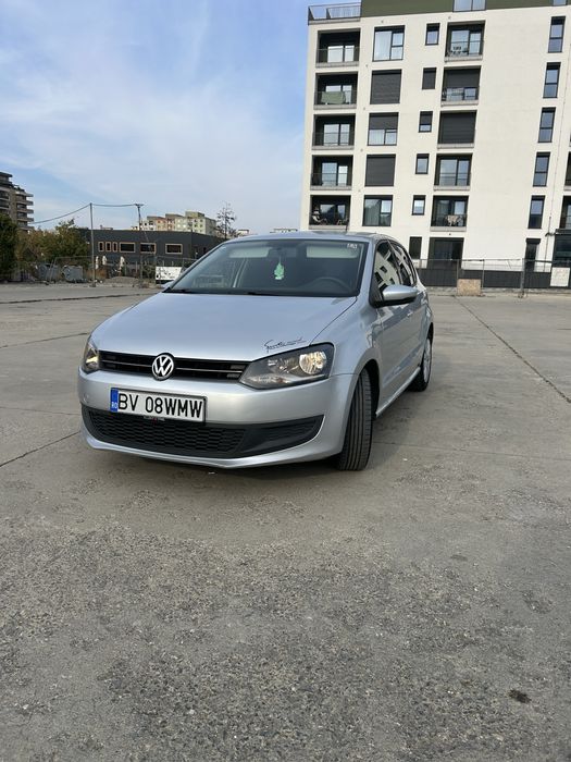 VOLKSWAGEN Polo 2011 — imagine 1