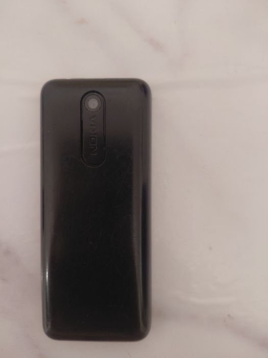 Продам простой телефон