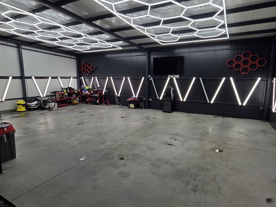 Продава се Гараж / Паркомясто в София, м-т Детски град - 80 кв.м за 16 €/кв.м - Снимка #1