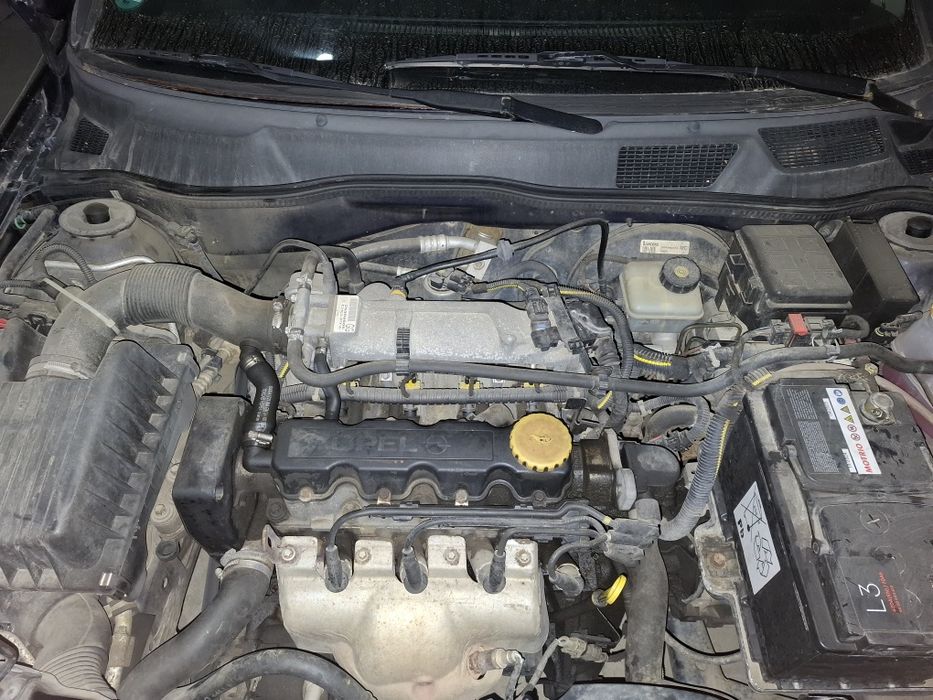 Vând Opel astra g