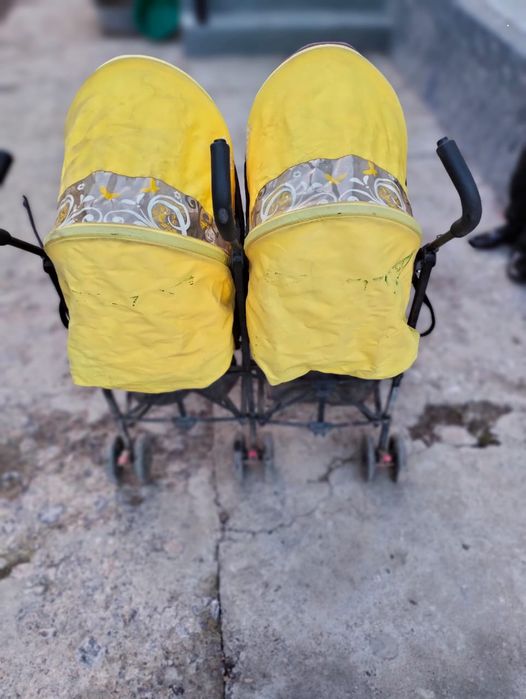 Коляска для двойни GEOBY