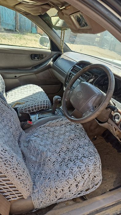 Тайота авалон 1996