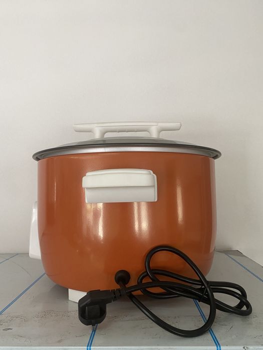 Рисоварка производственная.