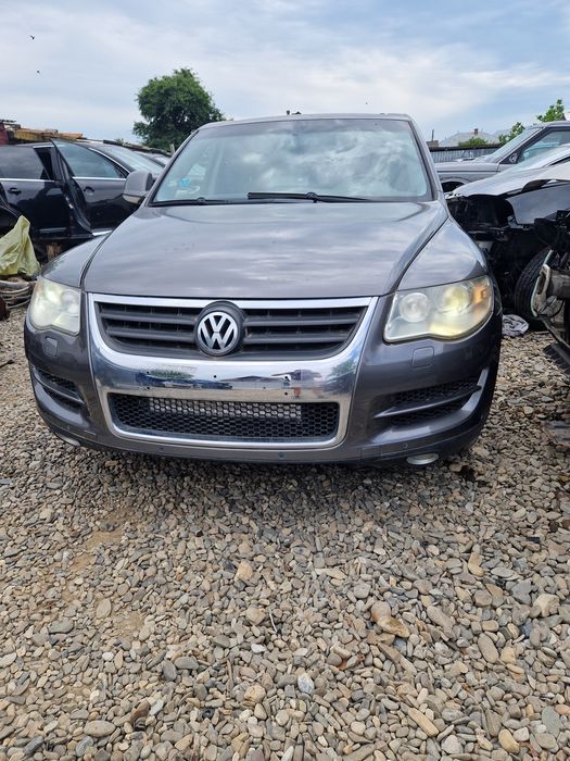 Motoras Macara Dreapta Fata Vw Touareg 3.0 tdi V6 224 cp an 2007 BKS