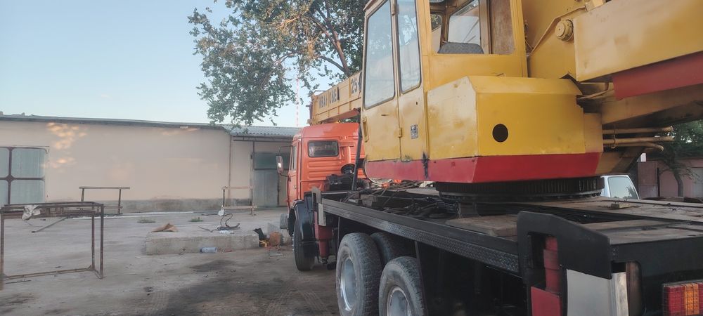 Авто кран сотилади 25 тон Иванавес