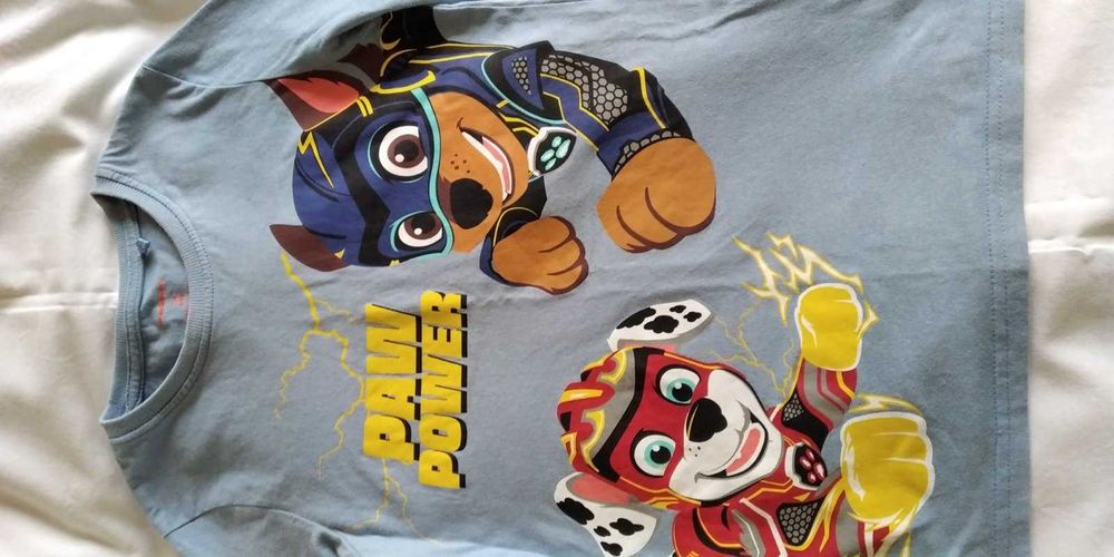 МНОГО запазени блузи ,  Дънки  по 8лв