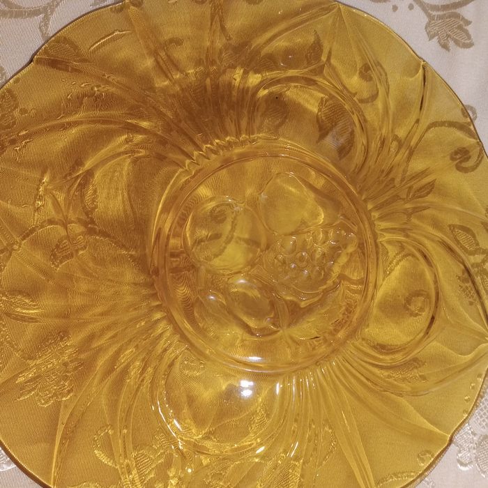 Стъклено плато Цветно плато