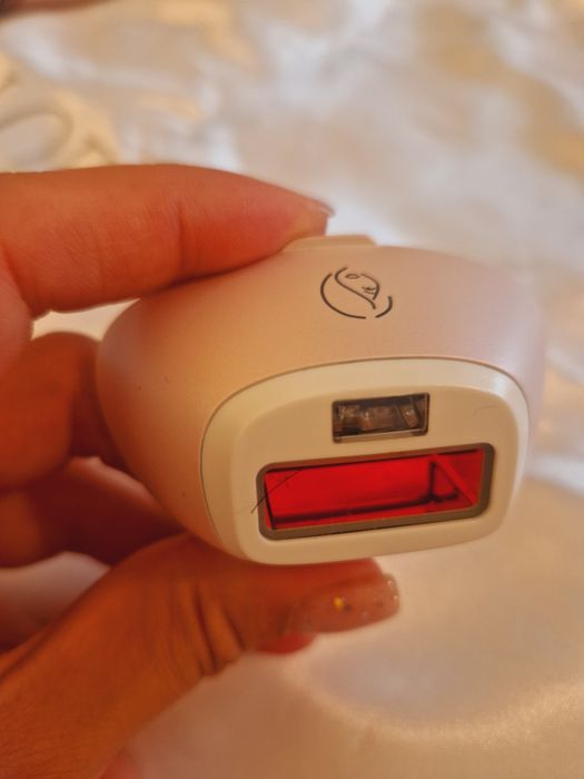 НАМАЛЕН! Фотоепилатор PHILIPS Lumea Prestige